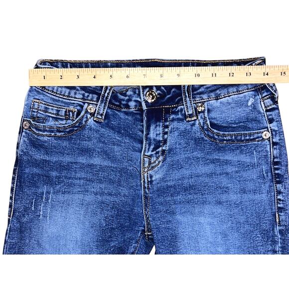 True Religion Riley Mid-Rise Knee Length Bermuda Shorts 28X14 - Picture 2 of 6